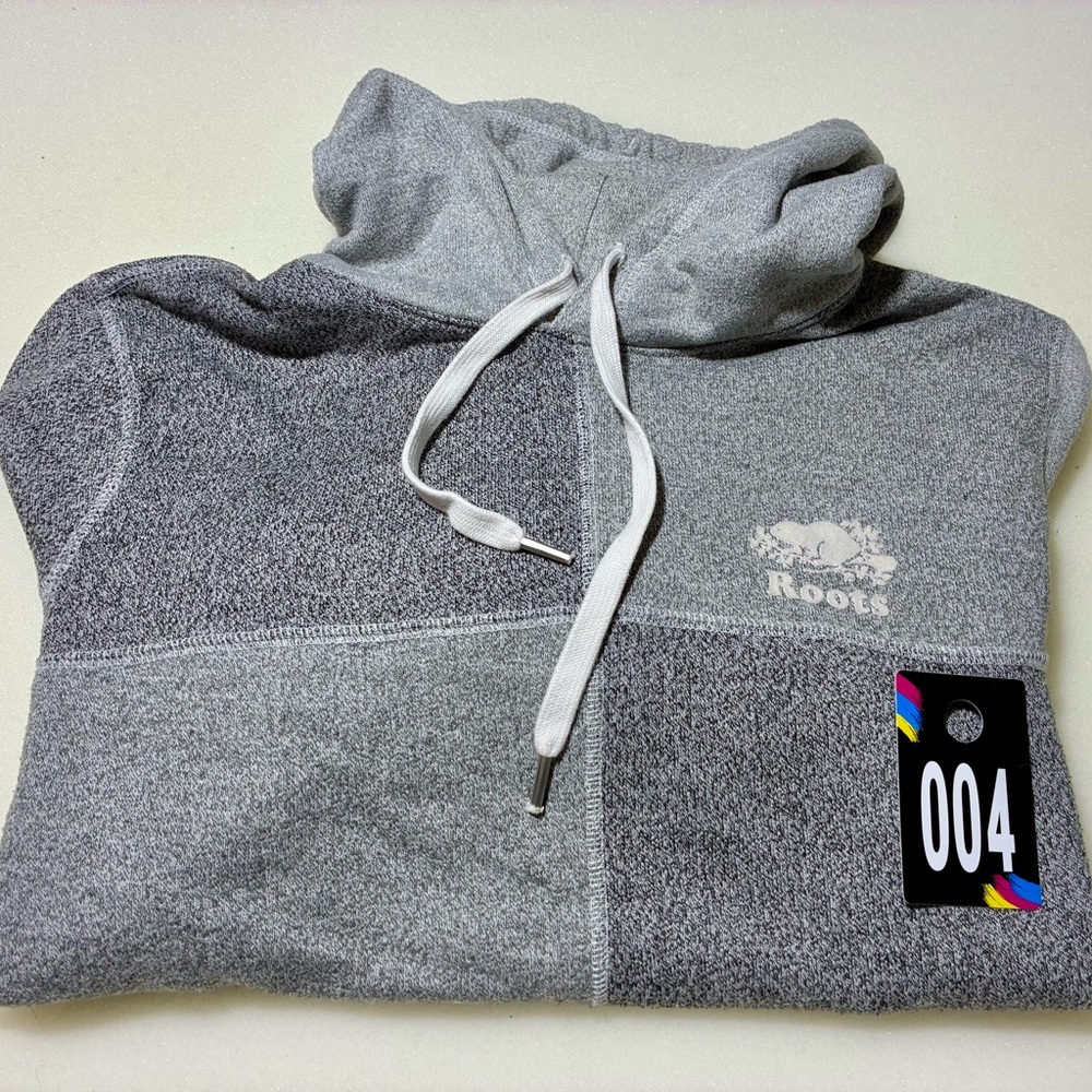 ROOTS Two-Tone Gray Hoodie
